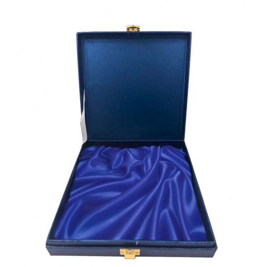BOX121 - Trophy Land