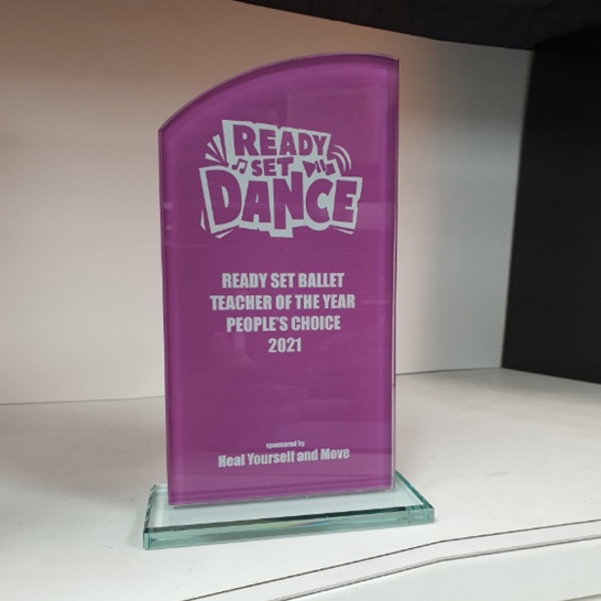 Colour Glass Trophy - Trophy Land