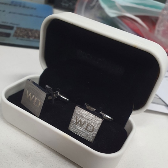 Engraving on Cufflinks - Trophy Land