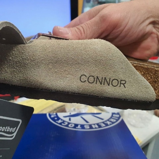 Engraving on Leather - Trophy Land