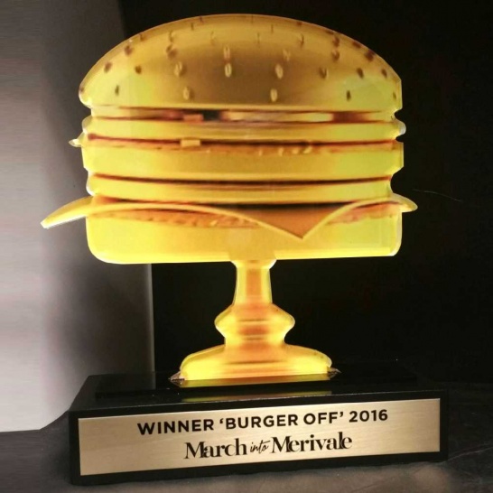 Golden Burger - Trophy Land
