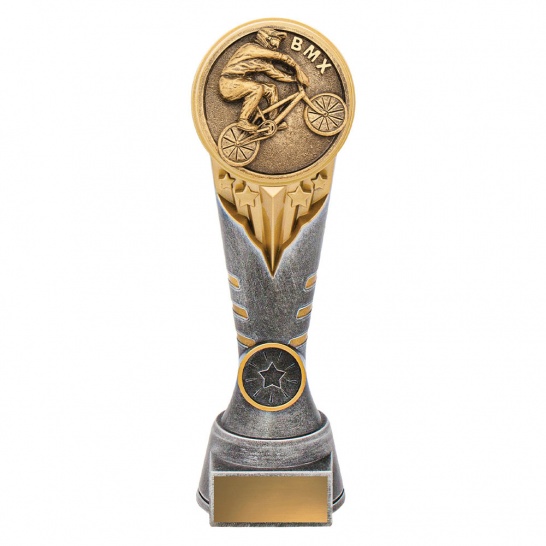 KN207D - Trophy Land