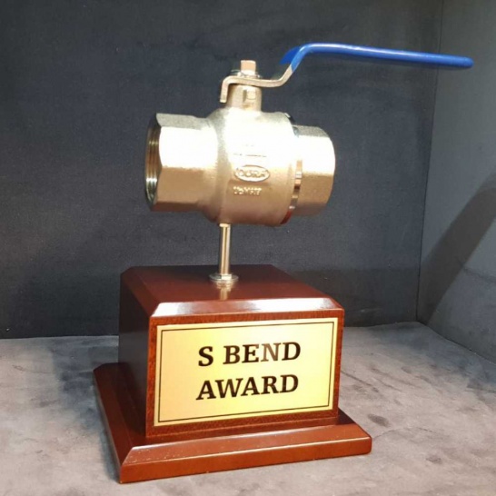 S Bend Award - Trophy Land