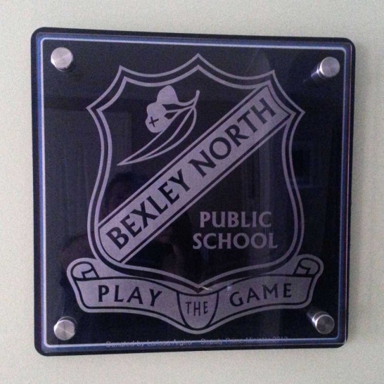 School Crest Plaque - Trophy Land