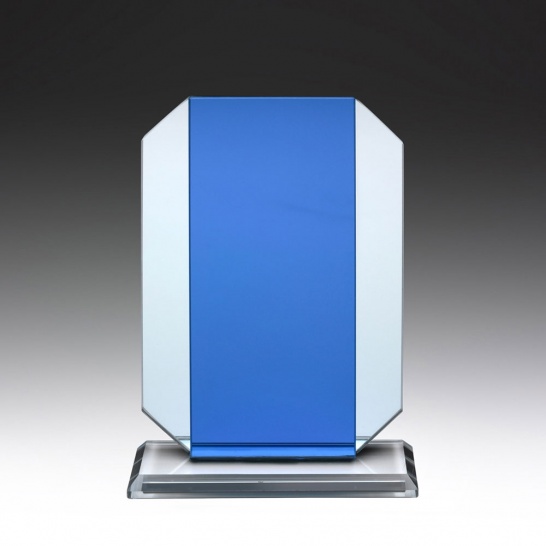 W815B - Trophy Land