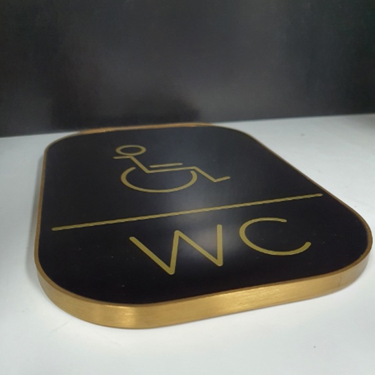 WC Signage - Trophy Land