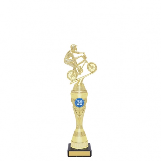 X530B - Trophy Land