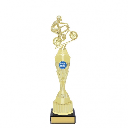 X530D - Trophy Land