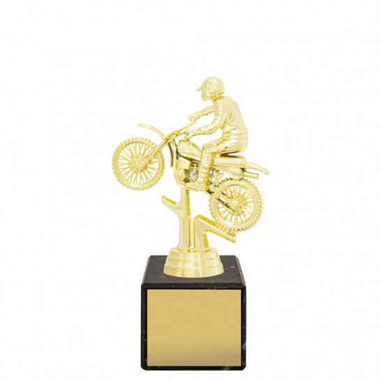 Y8068A - Trophy Land