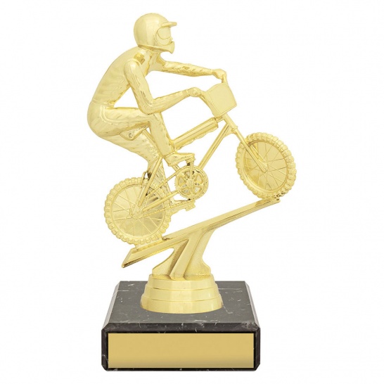 YB8008 - Trophy Land