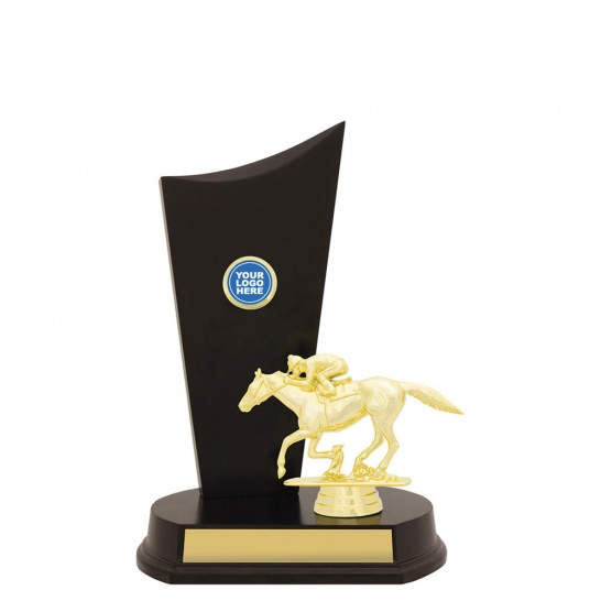 YT8138A - Trophy Land